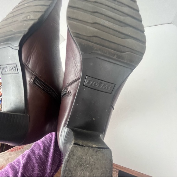 Elditas brown leather ankle boots with square toe/side buckle-Woman’s 7.5 - Picture 7 of 14